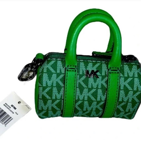 Michael Kors micro duffle keyfob w/o box, green, size: 4.5 in x 3 in x 2.5 in - Picture 1 of 2